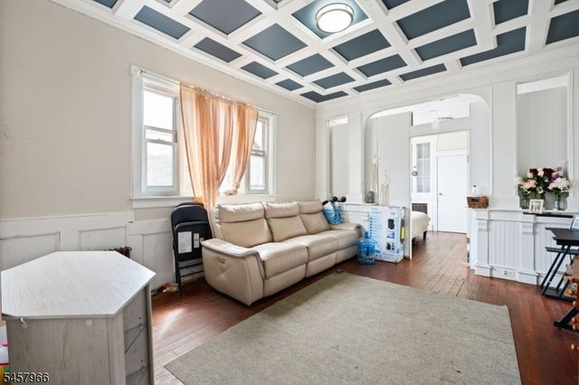 44 Paterson Ave, Paterson City, NJ 07522