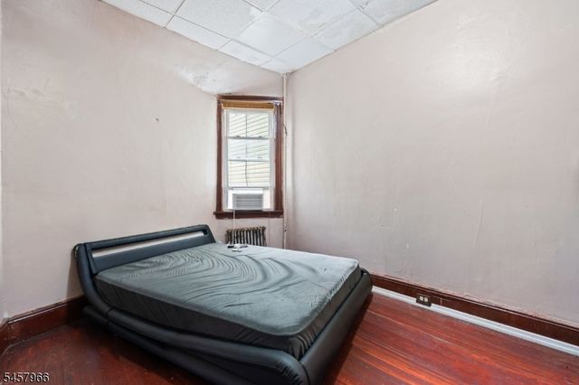 44 Paterson Ave, Paterson City, NJ 07522