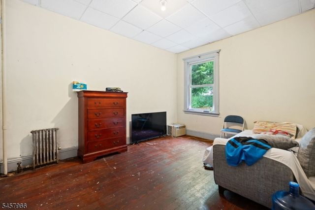 44 Paterson Ave, Paterson City, NJ 07522