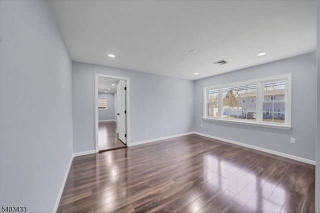 456 Girard Ave, Franklin Twp., NJ 08873