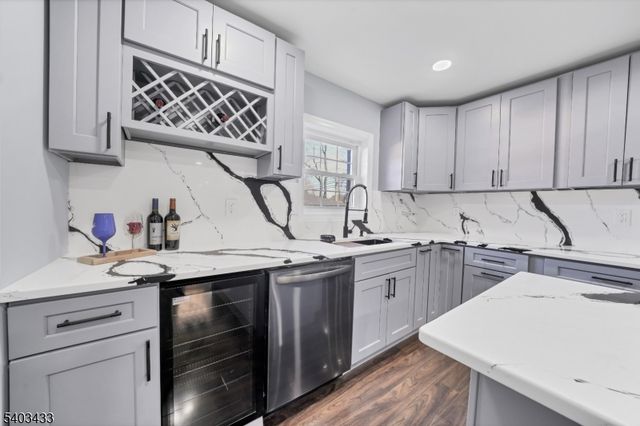 456 Girard Ave, Franklin Twp., NJ 08873