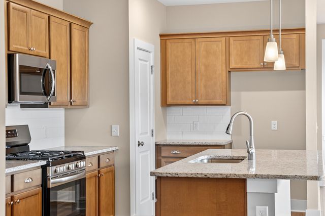 3346 Parmenter St, Columbia, TN 38401