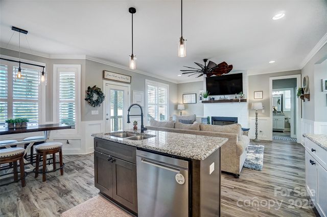 1025 Coppergate Drive, Salisbury, NC 28147