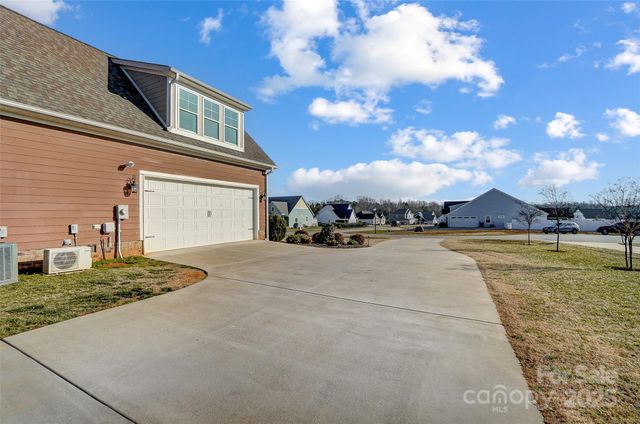 1025 Coppergate Drive, Salisbury, NC 28147