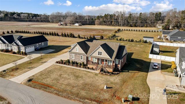 1025 Coppergate Drive, Salisbury, NC 28147
