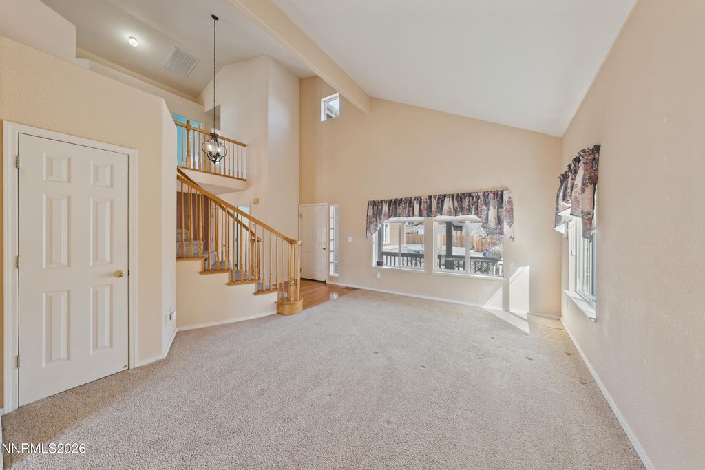 Image 9 of property listing at 5524 Tappan Drive, Reno, NV 89523