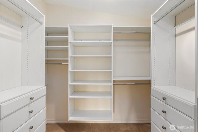 936 N 93rd Street, Seattle, WA 98103