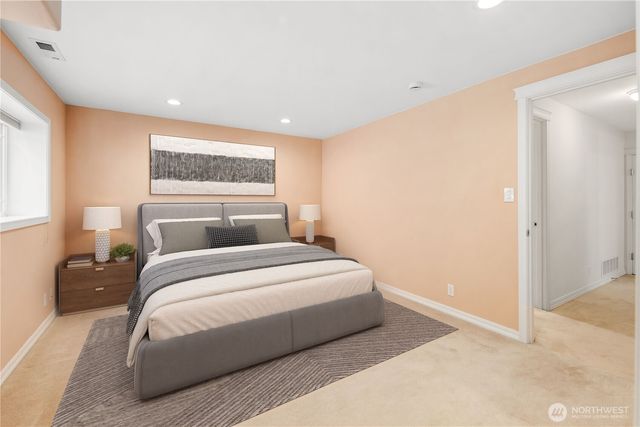 936 N 93rd Street, Seattle, WA 98103