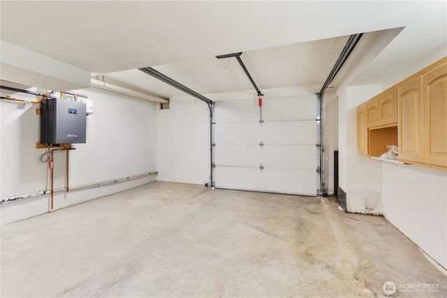 936 N 93rd Street, Seattle, WA 98103