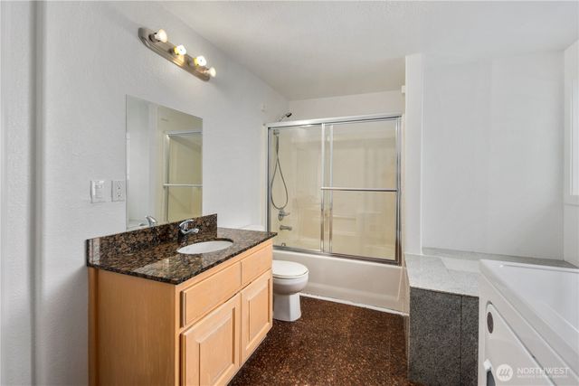 936 N 93rd Street, Seattle, WA 98103