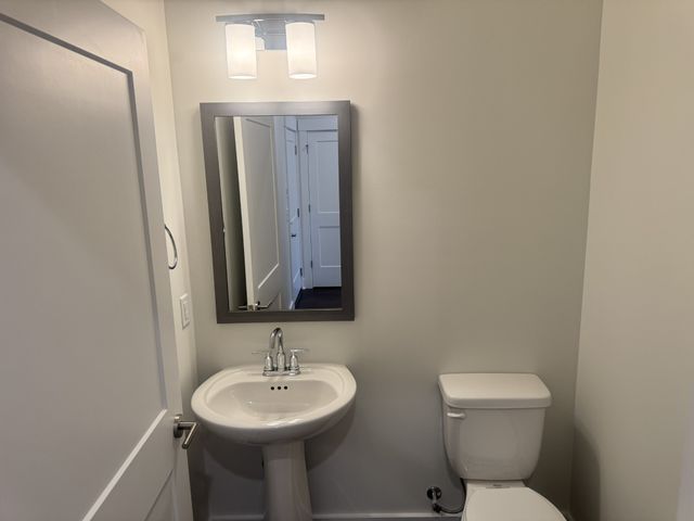 2088 Conductor Ln, Thompsons Station, TN 37179