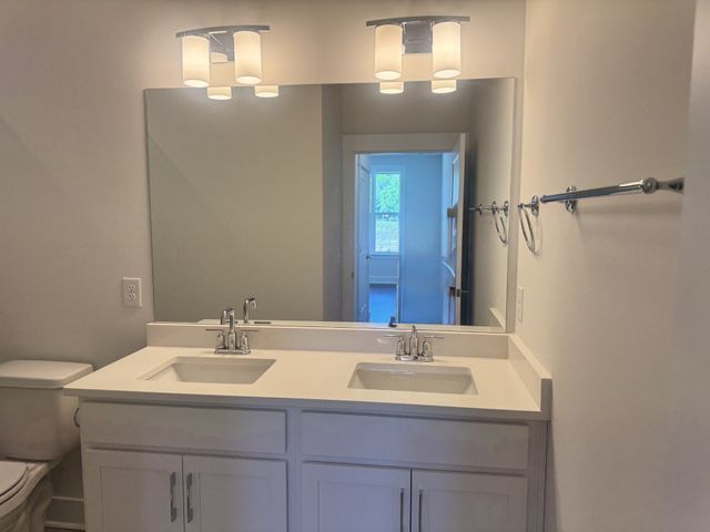 2088 Conductor Ln, Thompsons Station, TN 37179