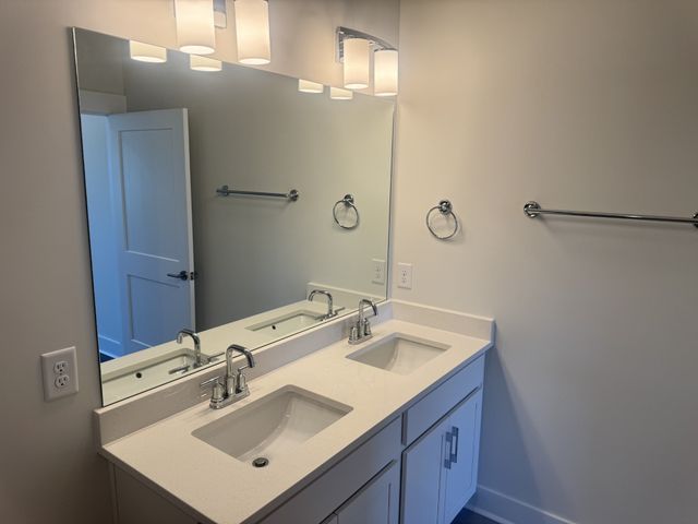 2088 Conductor Ln, Thompsons Station, TN 37179
