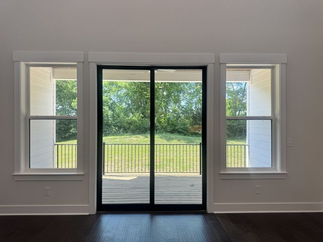 2088 Conductor Ln, Thompsons Station, TN 37179