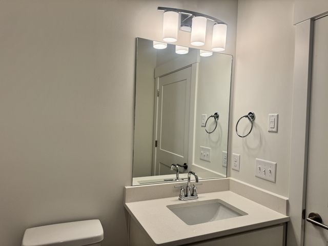 2088 Conductor Ln, Thompsons Station, TN 37179