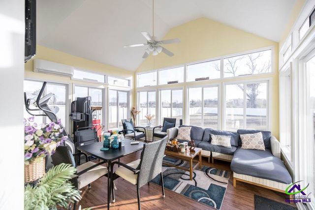 161 Rowland Circle, Byron, GA 31069