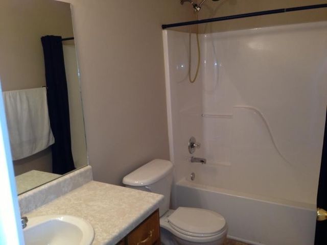 3291 N Senseney Cir, Clarksville, TN 37042