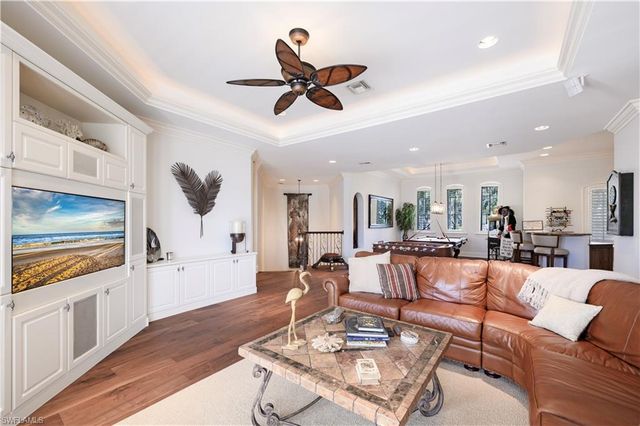 361 Pirates Bight, Naples, FL 34103