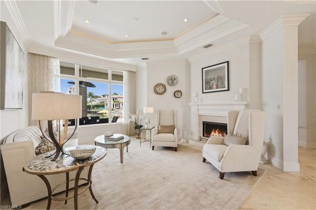 361 Pirates Bight, Naples, FL 34103