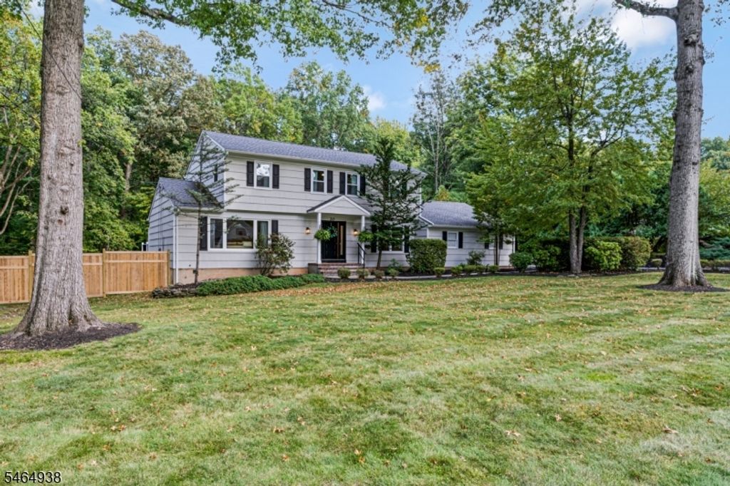 20 Round Top Rd, Warren Twp., NJ 07059 — exterior
