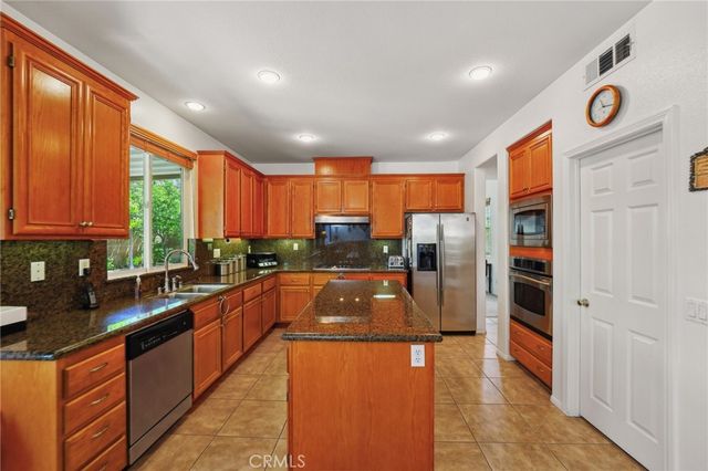 13856 Casablanca Court, Eastvale, CA 92880