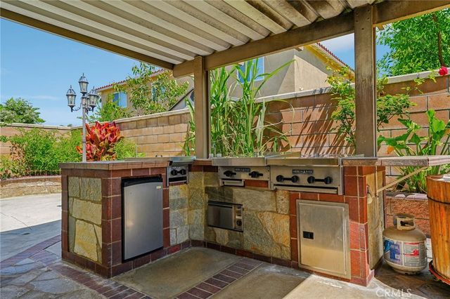 13856 Casablanca Court, Eastvale, CA 92880