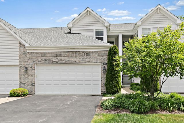 9104 Falcon Greens Drive, Lakewood, IL 60014