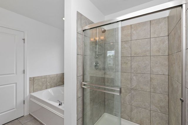 9104 Falcon Greens Drive, Lakewood, IL 60014
