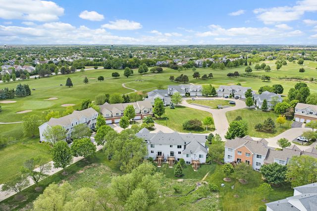9104 Falcon Greens Drive, Lakewood, IL 60014