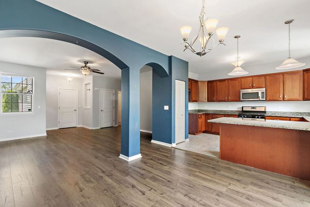 9104 Falcon Greens Drive, Lakewood, IL 60014
