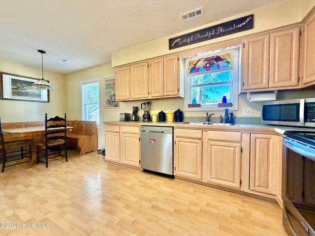378 Country Club Road, Camden, NC 27921