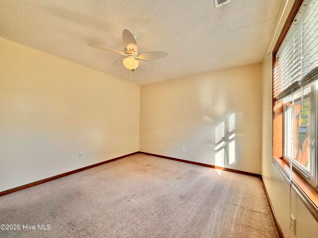 378 Country Club Road, Camden, NC 27921