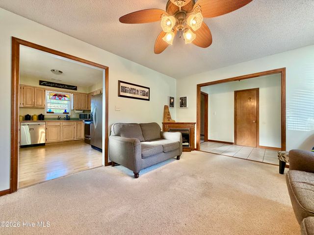 378 Country Club Road, Camden, NC 27921