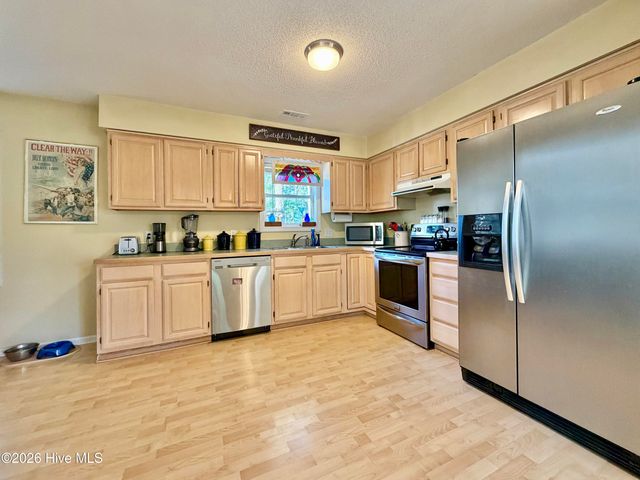 378 Country Club Road, Camden, NC 27921