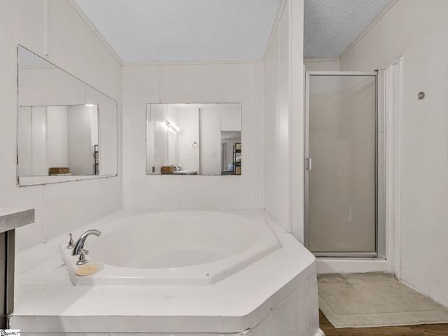 542 Ellis Ferry Road, Gaffney, SC 29341