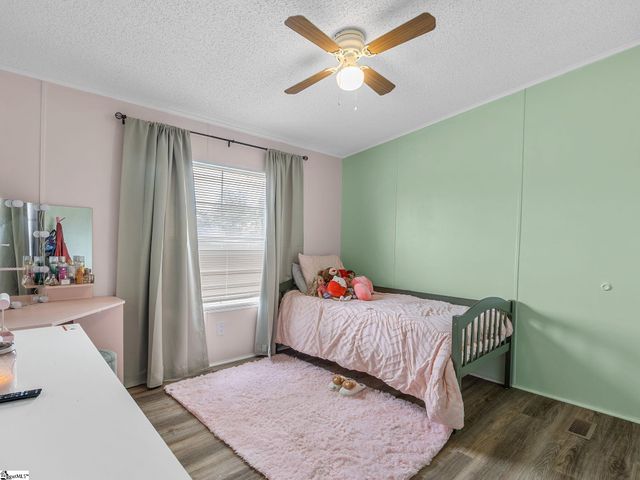 542 Ellis Ferry Road, Gaffney, SC 29341