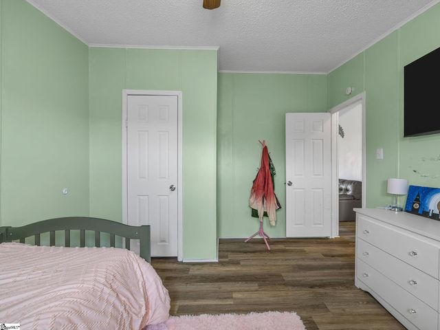 542 Ellis Ferry Road, Gaffney, SC 29341