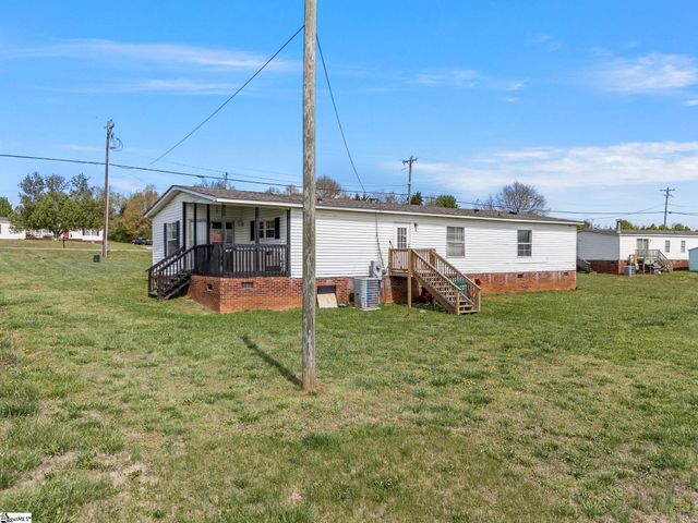 542 Ellis Ferry Road, Gaffney, SC 29341