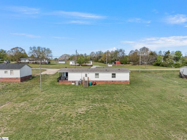 542 Ellis Ferry Road, Gaffney, SC 29341