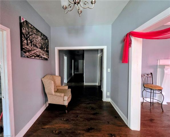 515 Cable Street, High Point, NC 27260