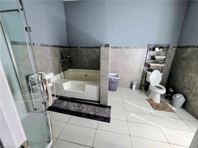 515 Cable Street, High Point, NC 27260