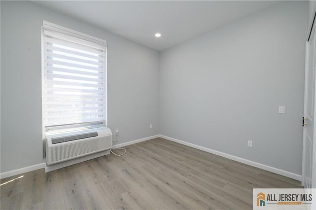 0-202-208 W 7th Street 2F, Plainfield, NJ 07060
