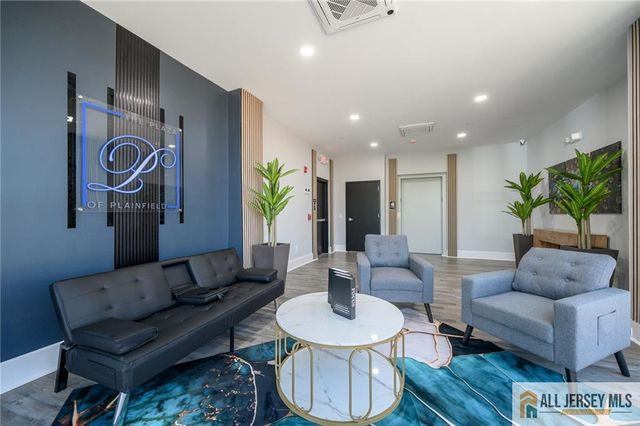 0-202-208 W 7th Street 2F, Plainfield, NJ 07060