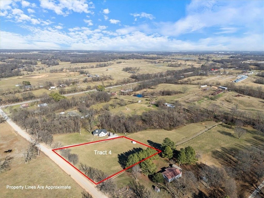 TBD Tract 4 S Pleasant Valley Road, Gentry, AR 72734