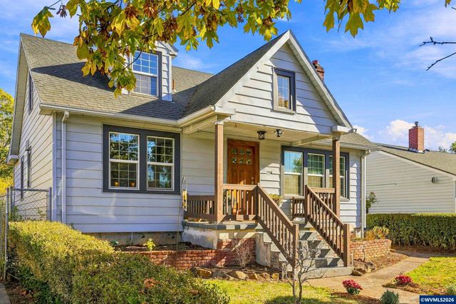 1168 15th St NE, Salem, OR 97301
