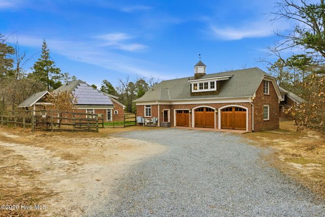 107 Linden Trail, Aberdeen, NC 28315