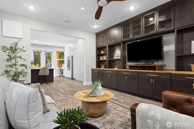 9309 36th Street NW, Gig Harbor, WA 98335