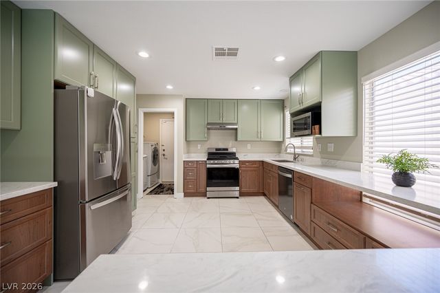 3725 Shanagolden Street, Las Vegas, NV 89129