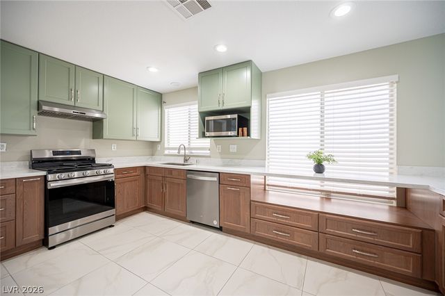 3725 Shanagolden Street, Las Vegas, NV 89129