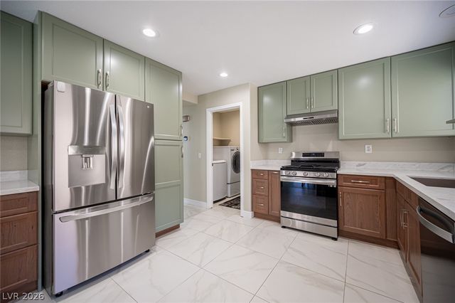 3725 Shanagolden Street, Las Vegas, NV 89129